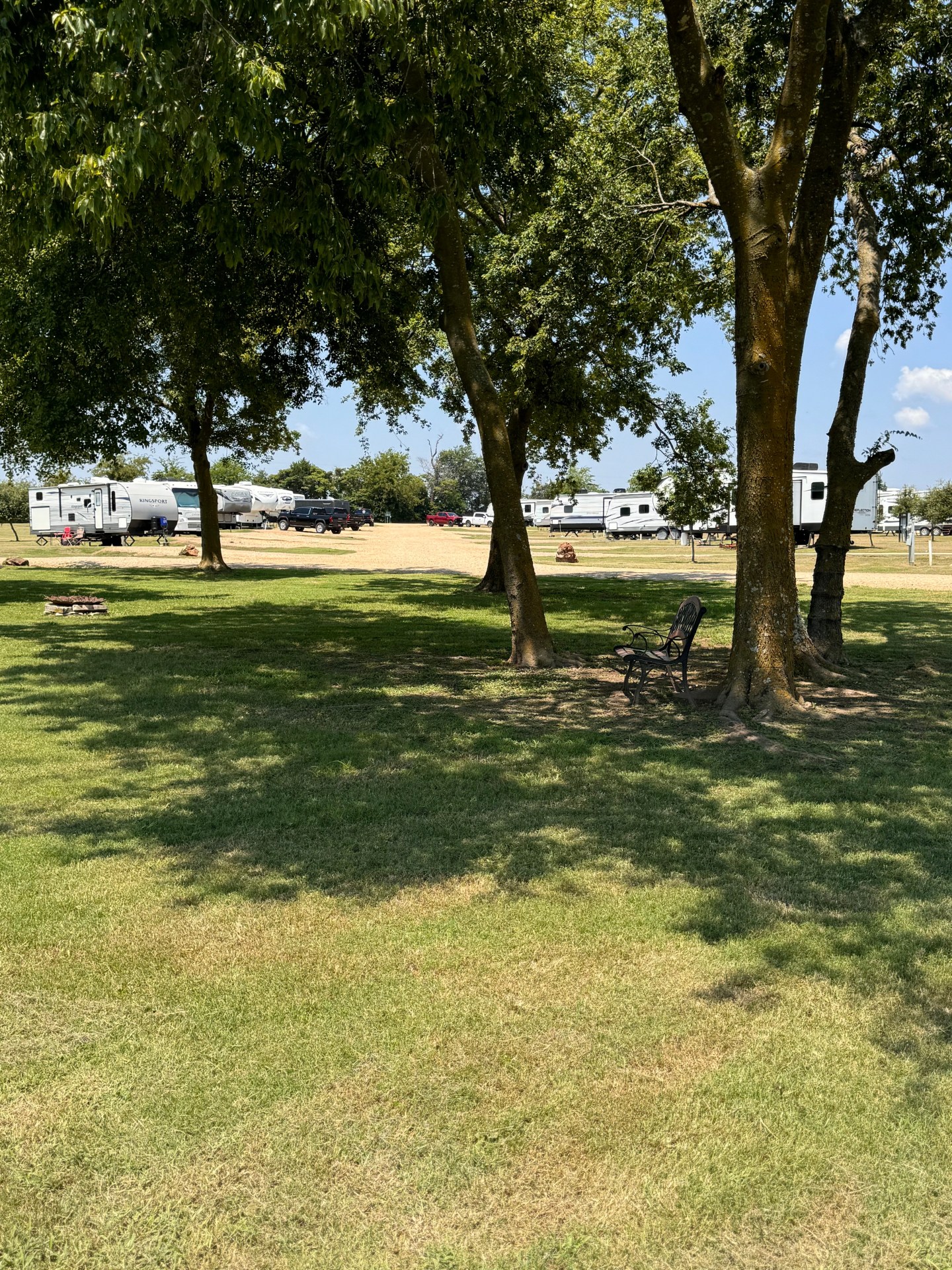 Hopkins RV Park RV park in Brashear, TX (photo 4)